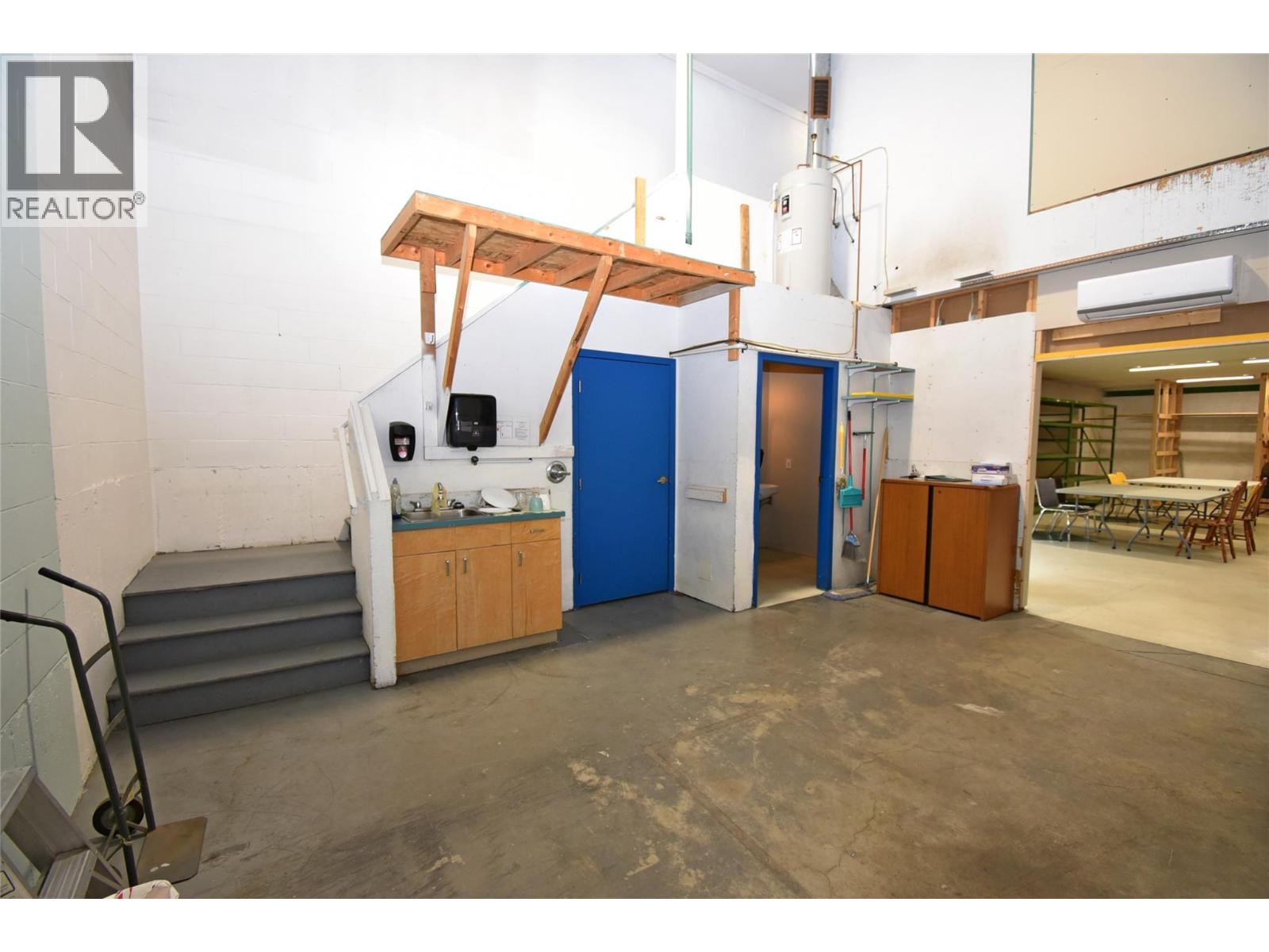  2814 44 Avenue, Vernon