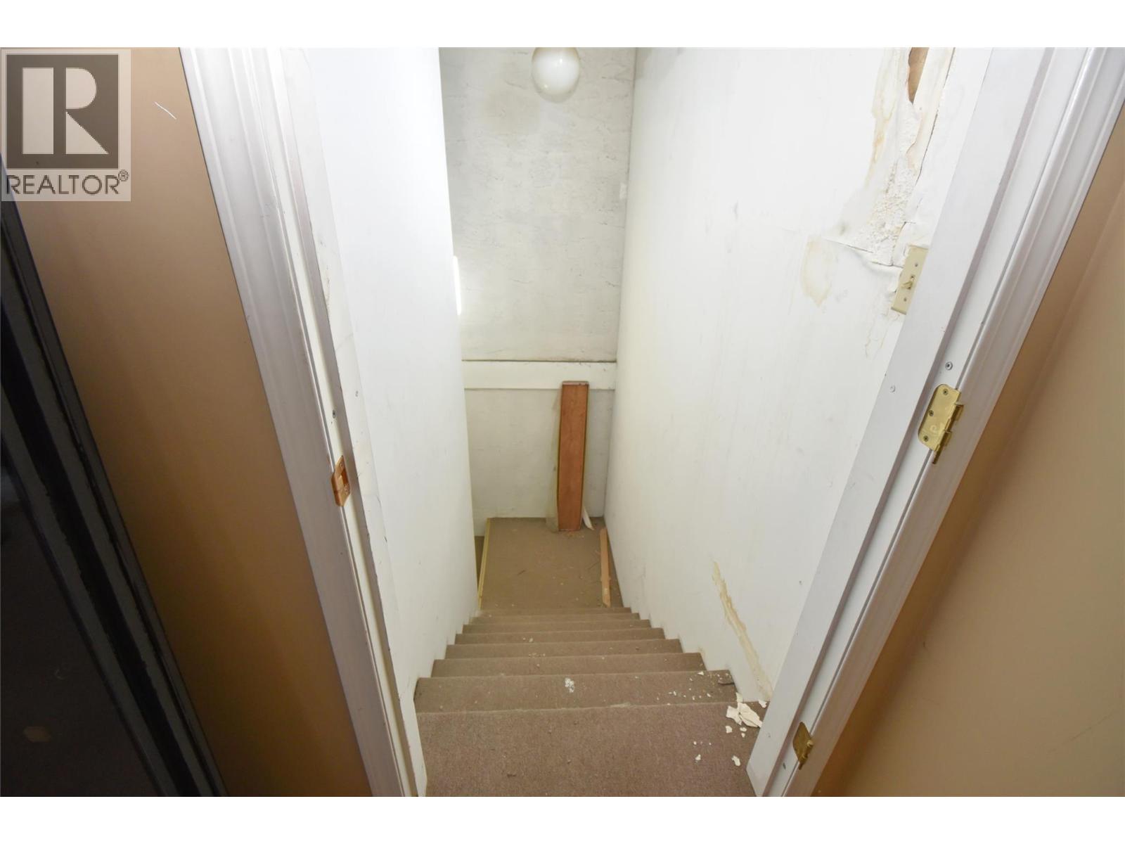  2814 44 Avenue, Vernon