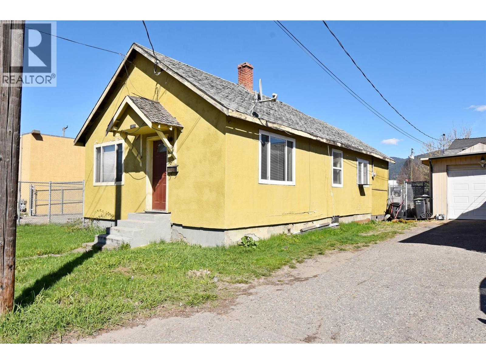  2814 44 Avenue, Vernon