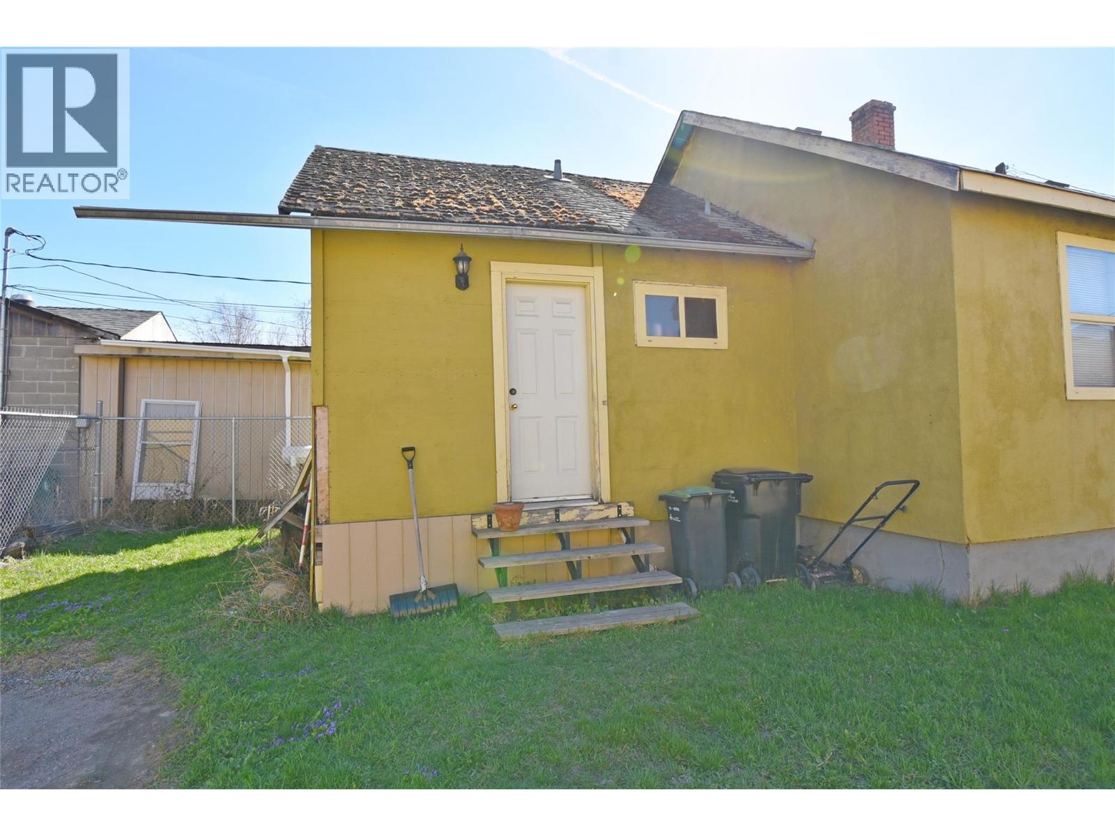  2814 44 Avenue, Vernon