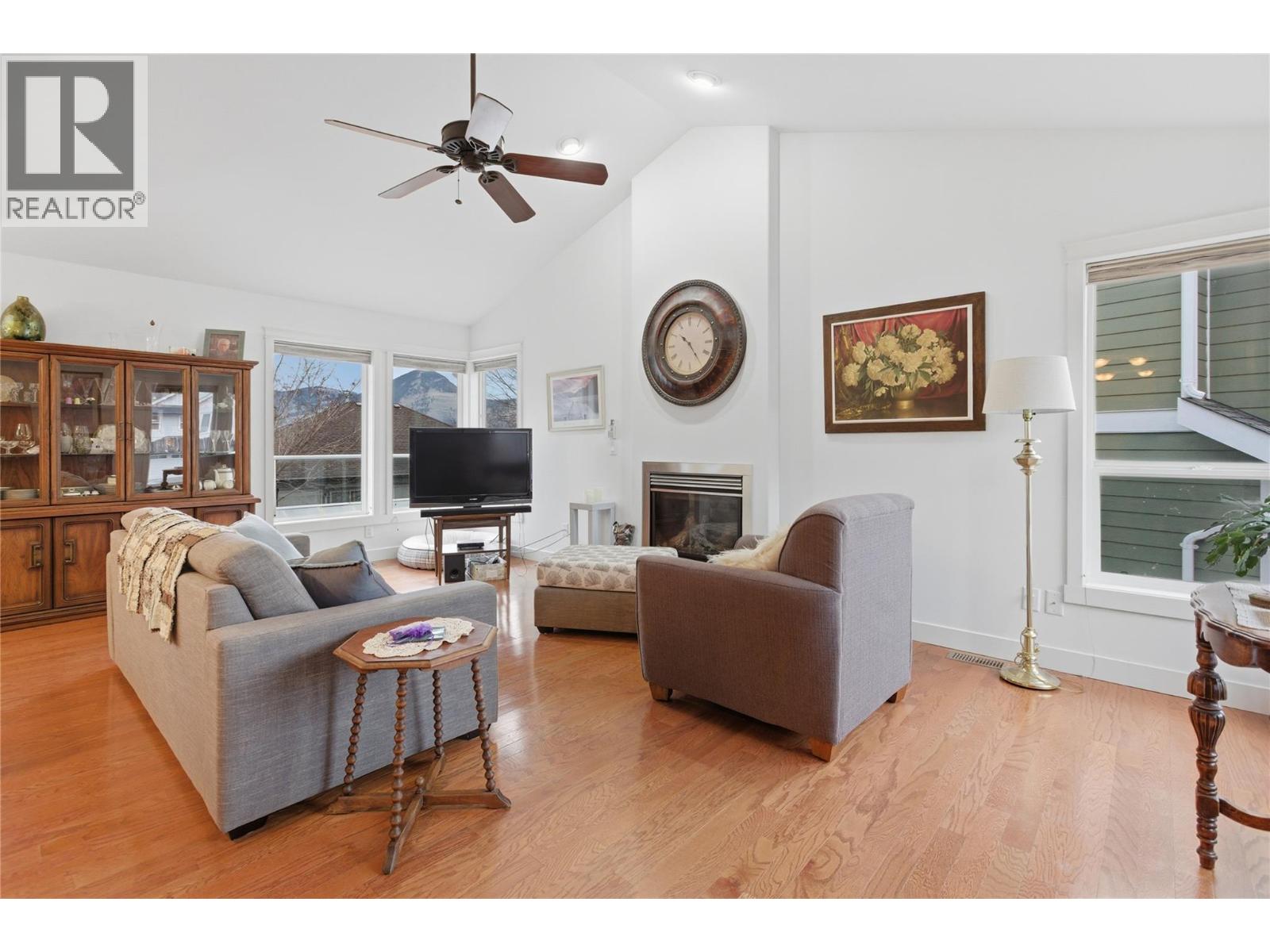 2150 CANTLE PLACE - 5