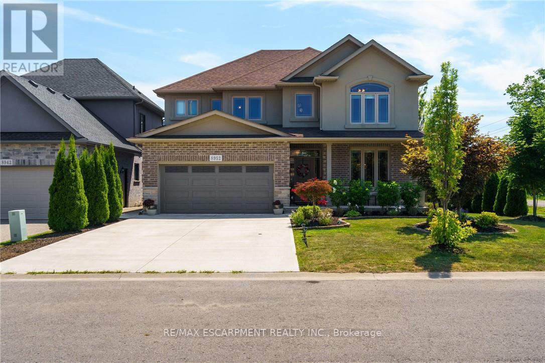 8952 BLACK FOREST CRESCENT - 1