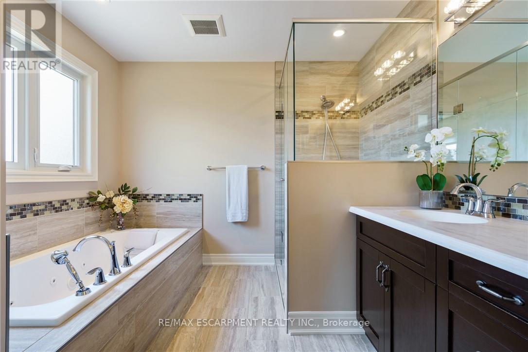 8952 BLACK FOREST CRESCENT - 20