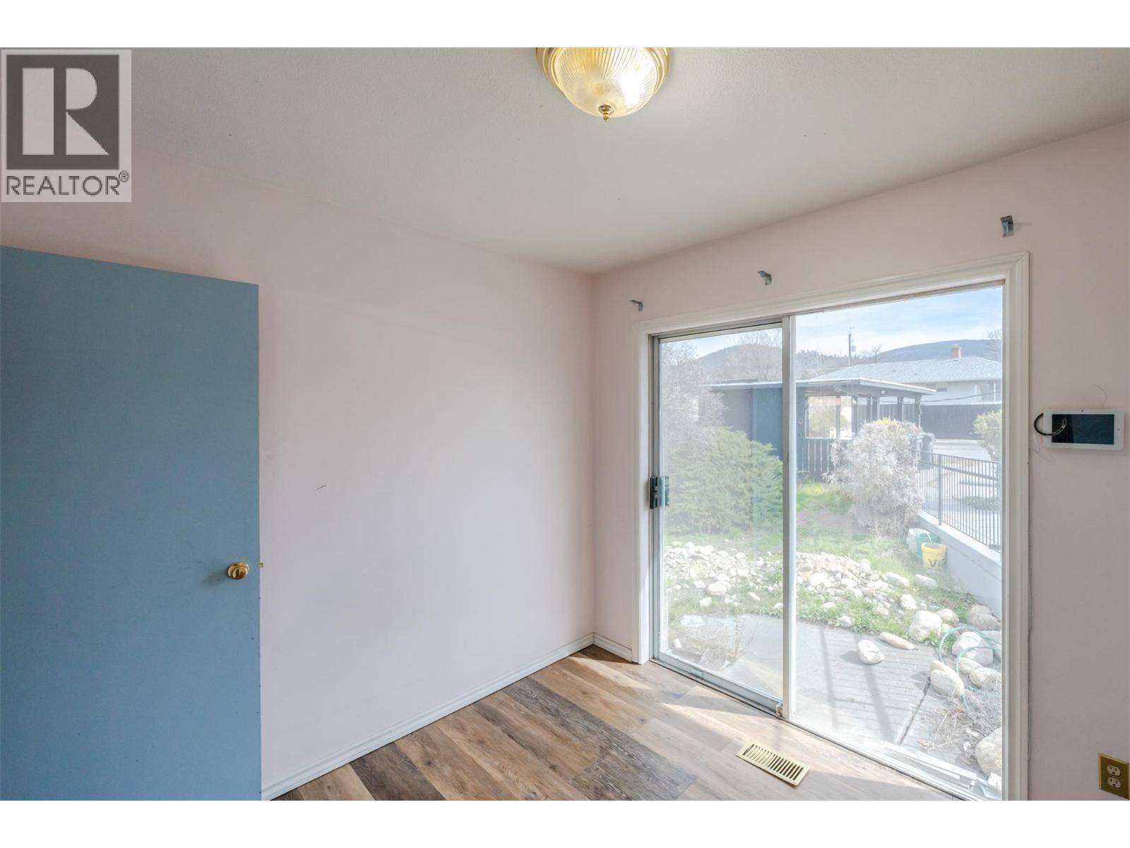 1348 Government Street - 13