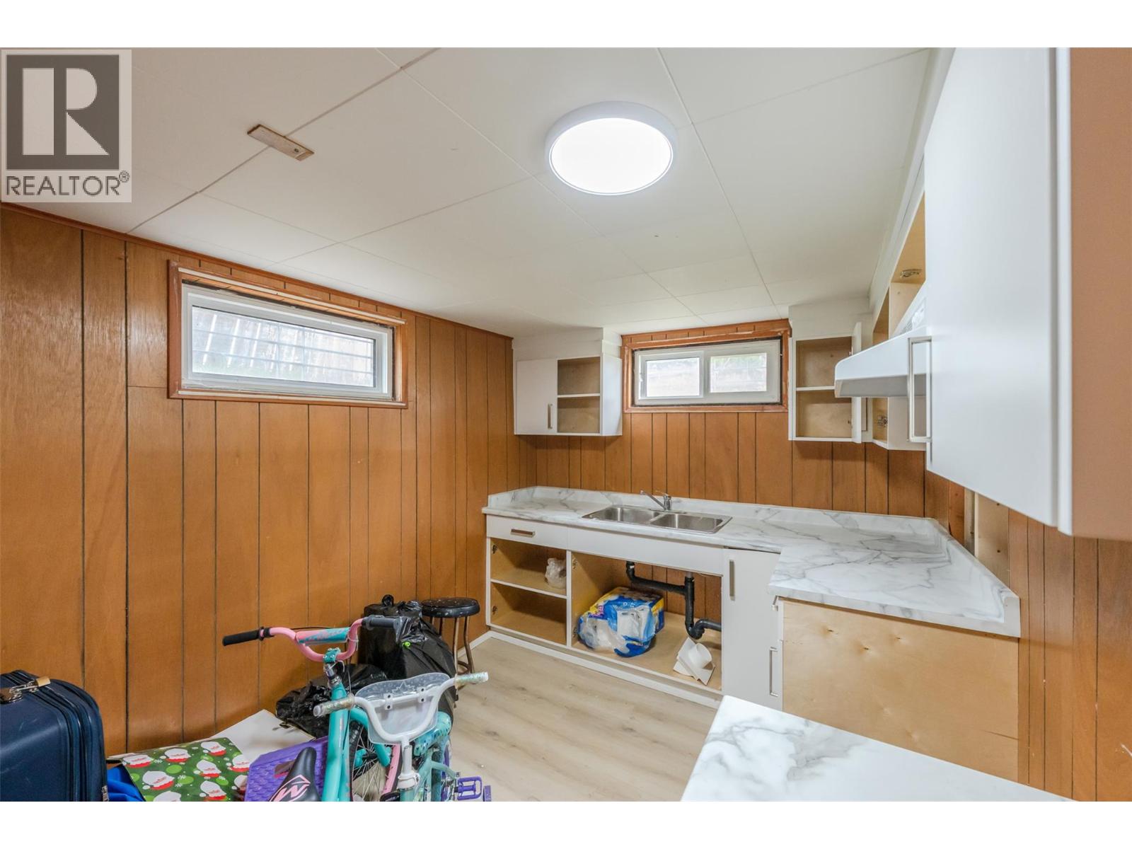 1348 Government Street - 17