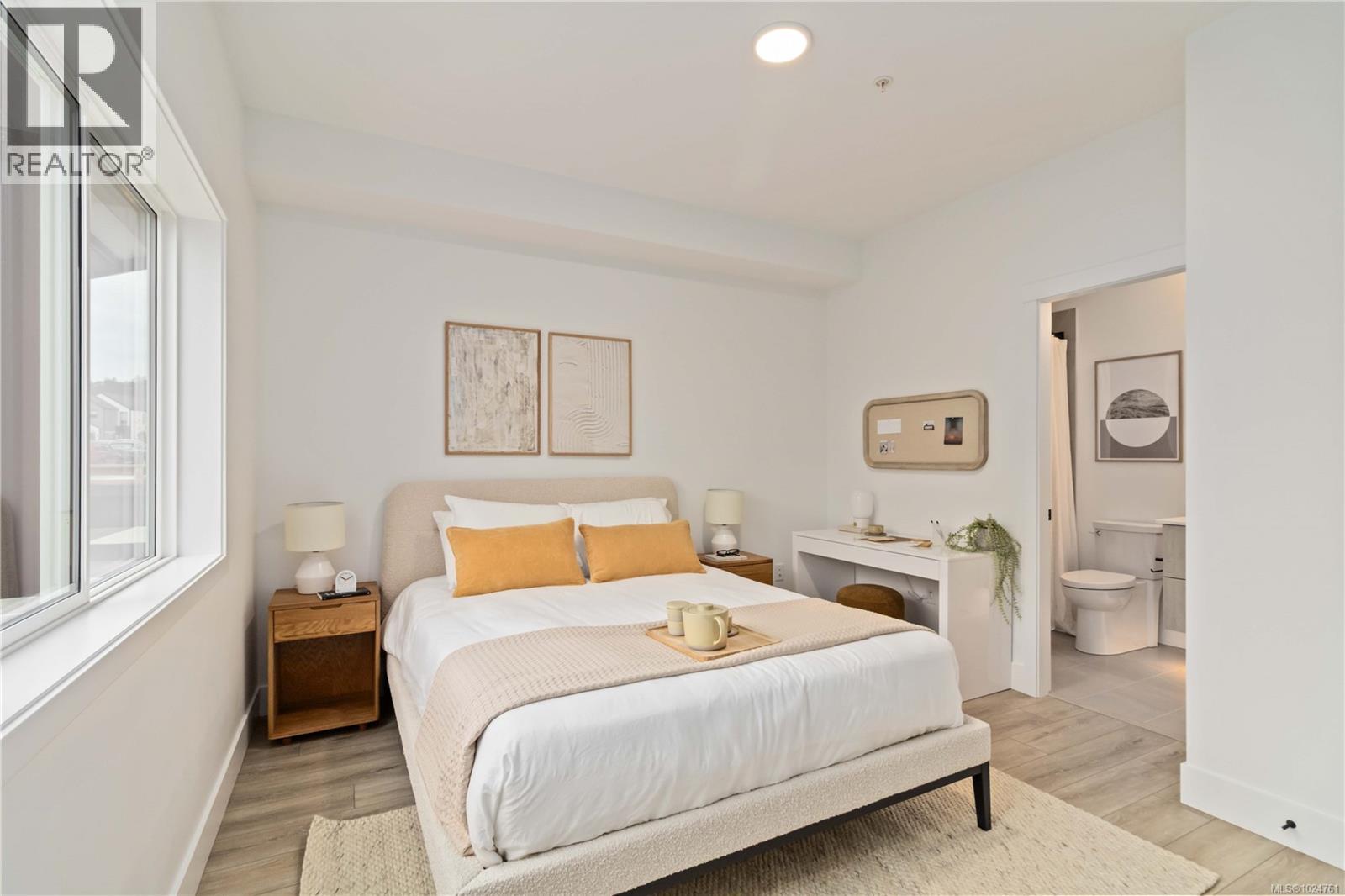 #107 368 TRADEWINDS AVE - 17