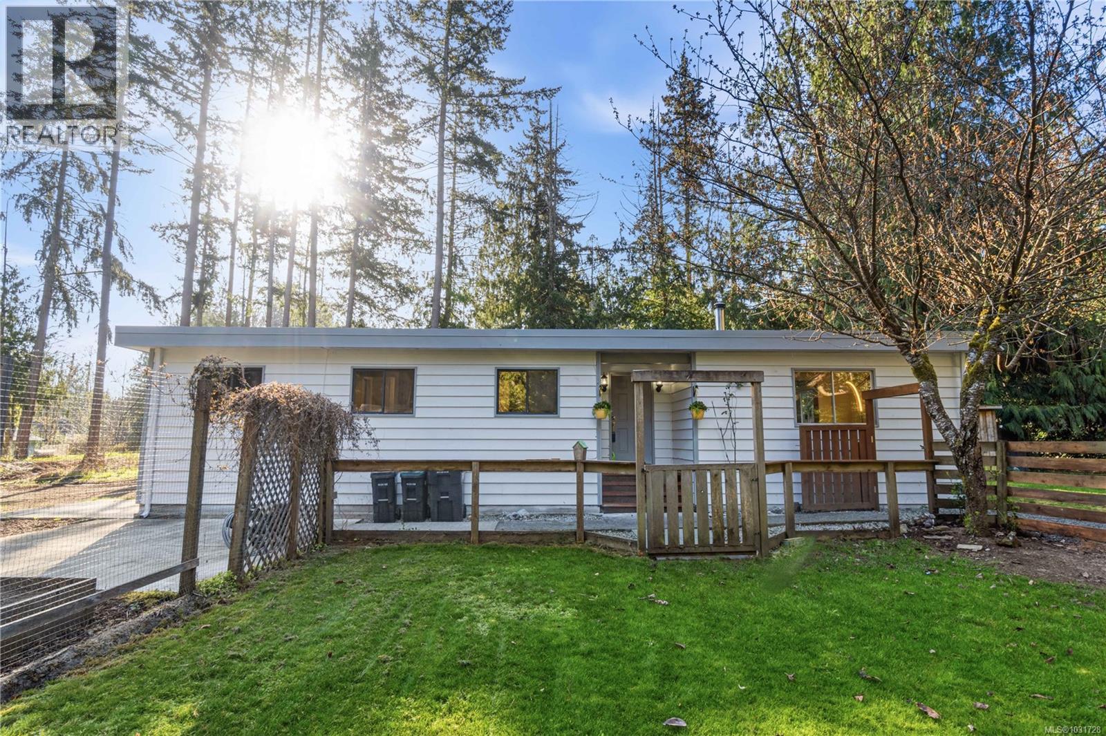 1007 Fabrick Dr - 1
