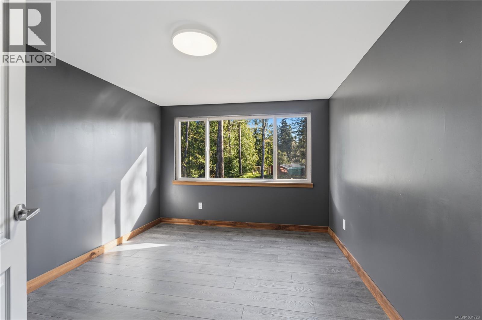 1007 FABRICK DR - 20