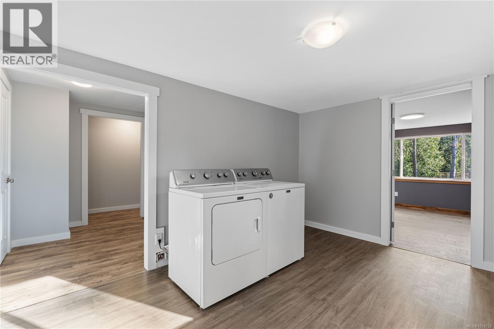 1007 FABRICK DR - 21