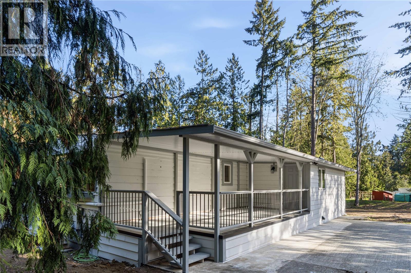 1007 Fabrick Dr - 3