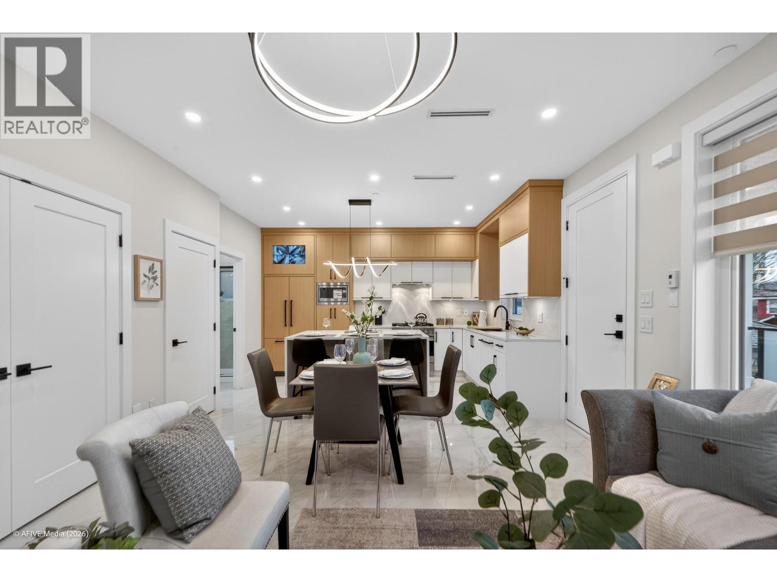 1554 W 66TH AVENUE, Vancouver