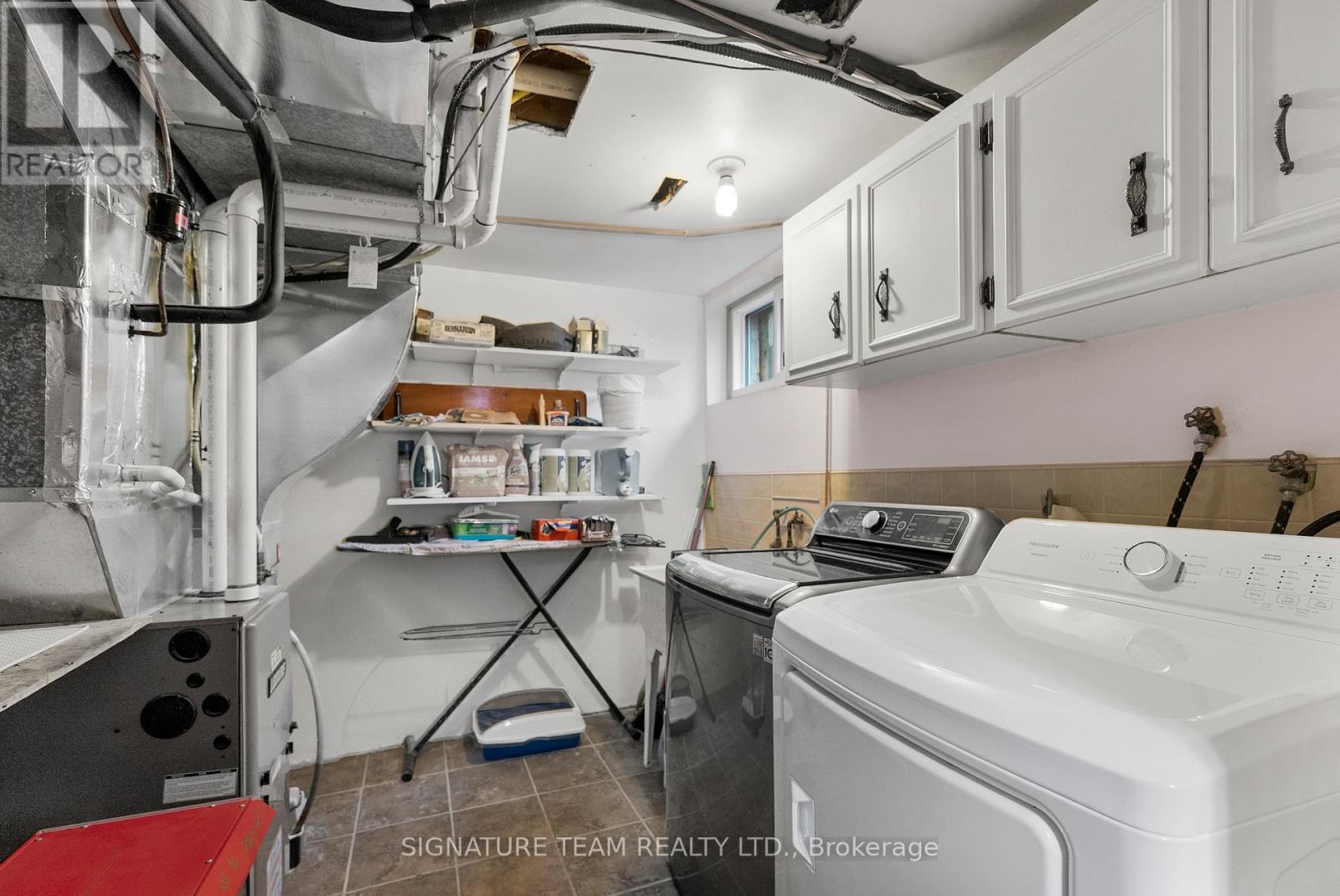 32 HYDRO BAY ROAD - 24