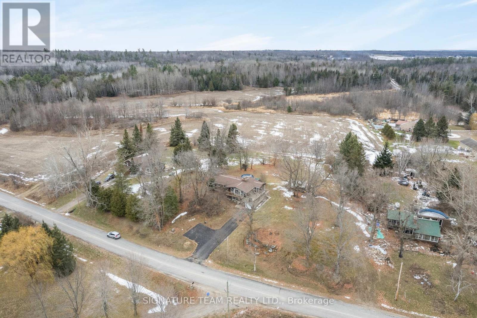 32 HYDRO BAY ROAD - 31