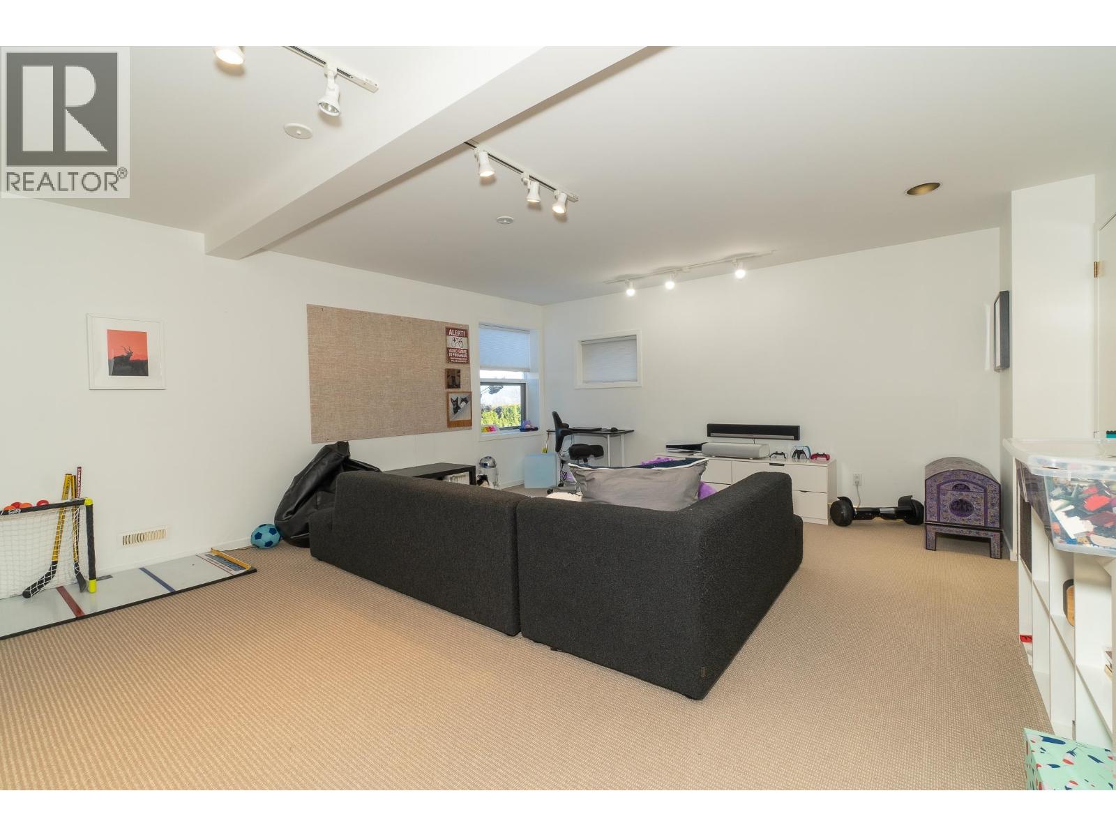 3762 W 13TH AVENUE, Vancouver