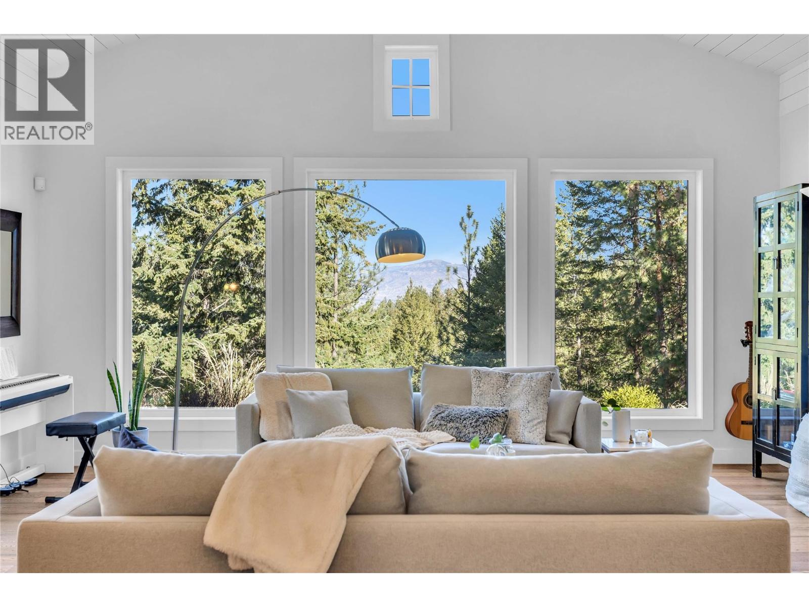 2376 Saucier Road, Kelowna