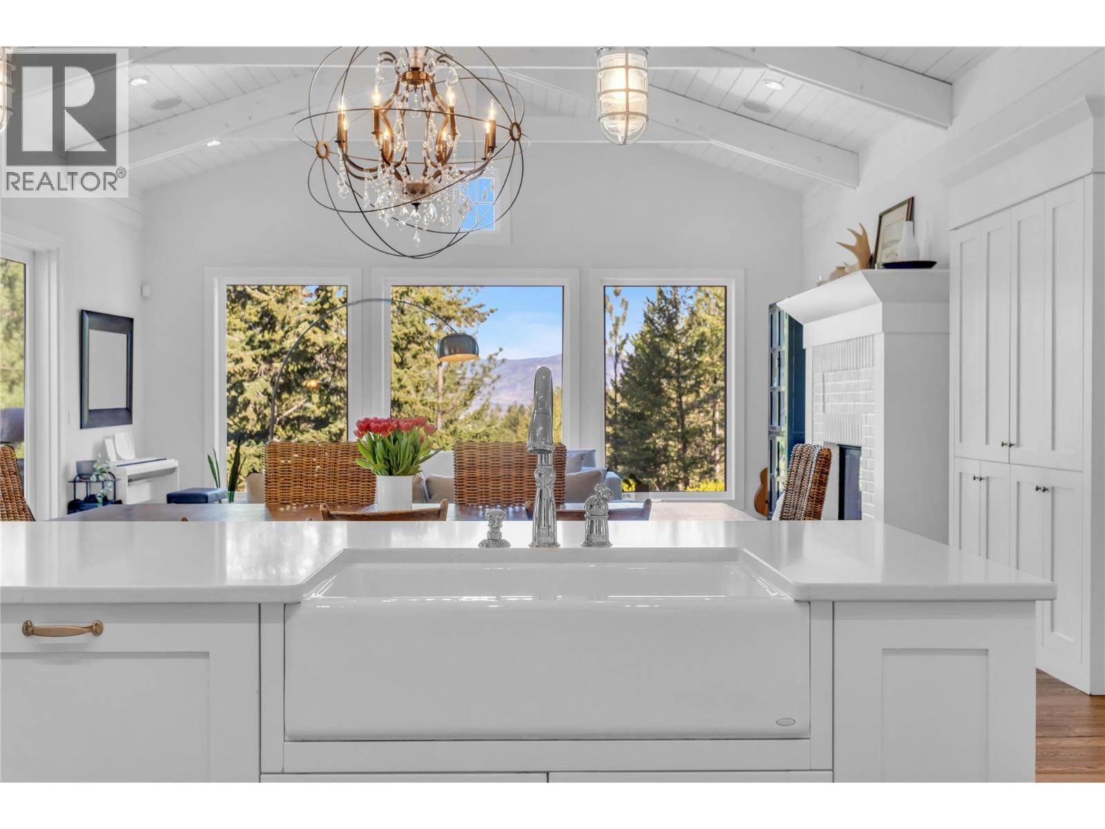 2376 Saucier Road, Kelowna