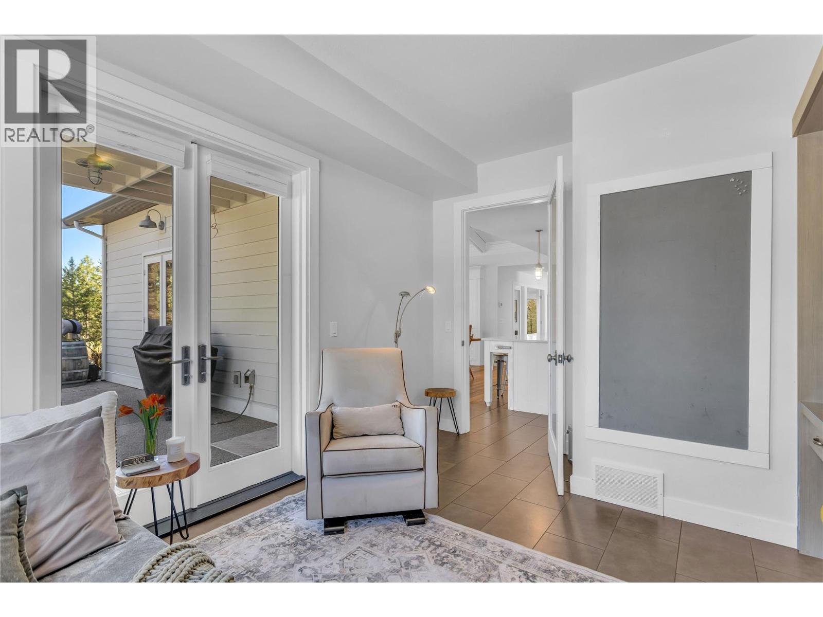 2376 Saucier Road, Kelowna