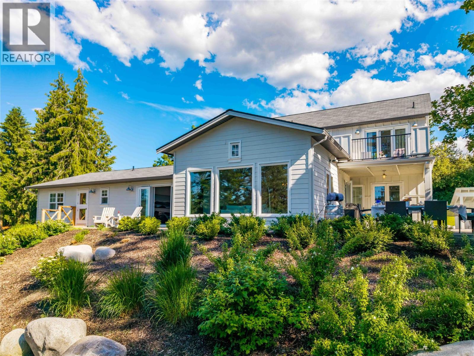 2376 Saucier Road, Kelowna
