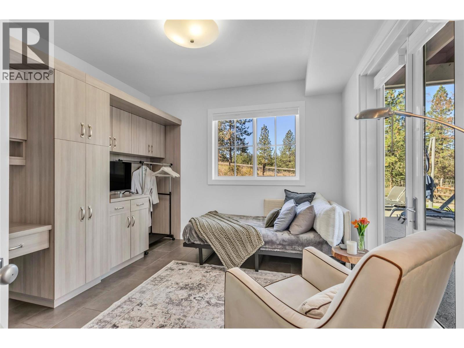 2376 Saucier Road, Kelowna