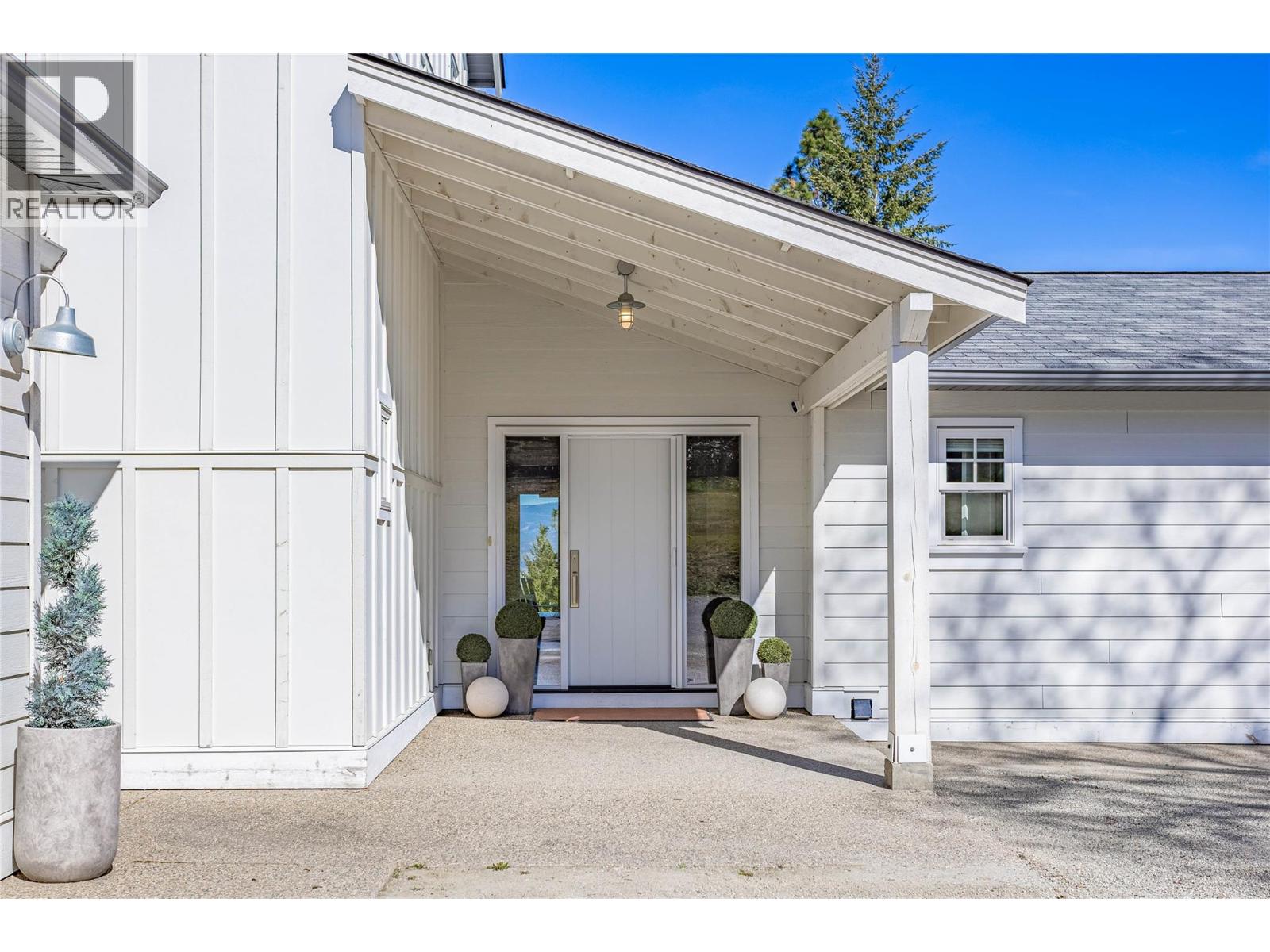 2376 Saucier Road, Kelowna