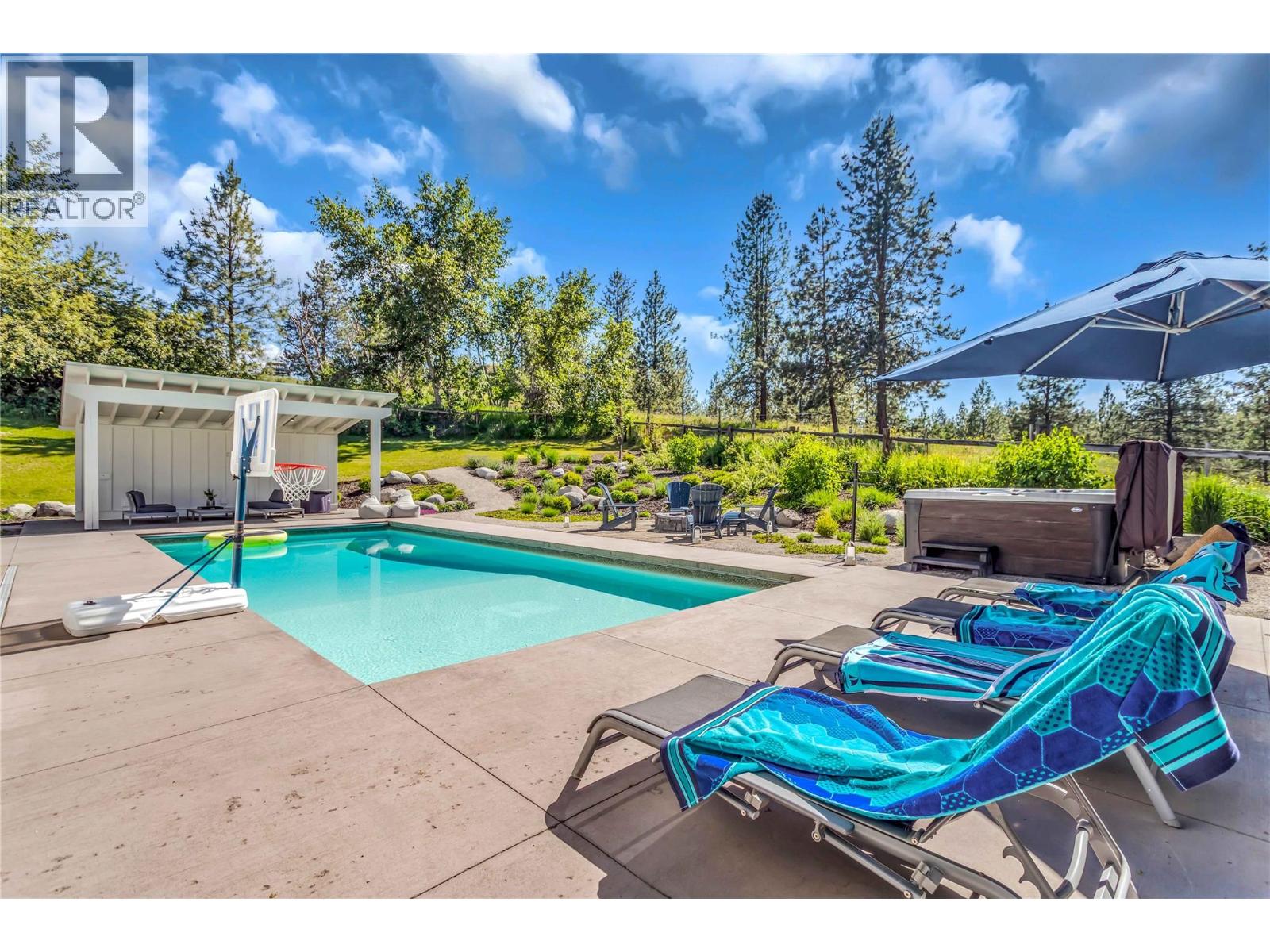 2376 Saucier Road, Kelowna