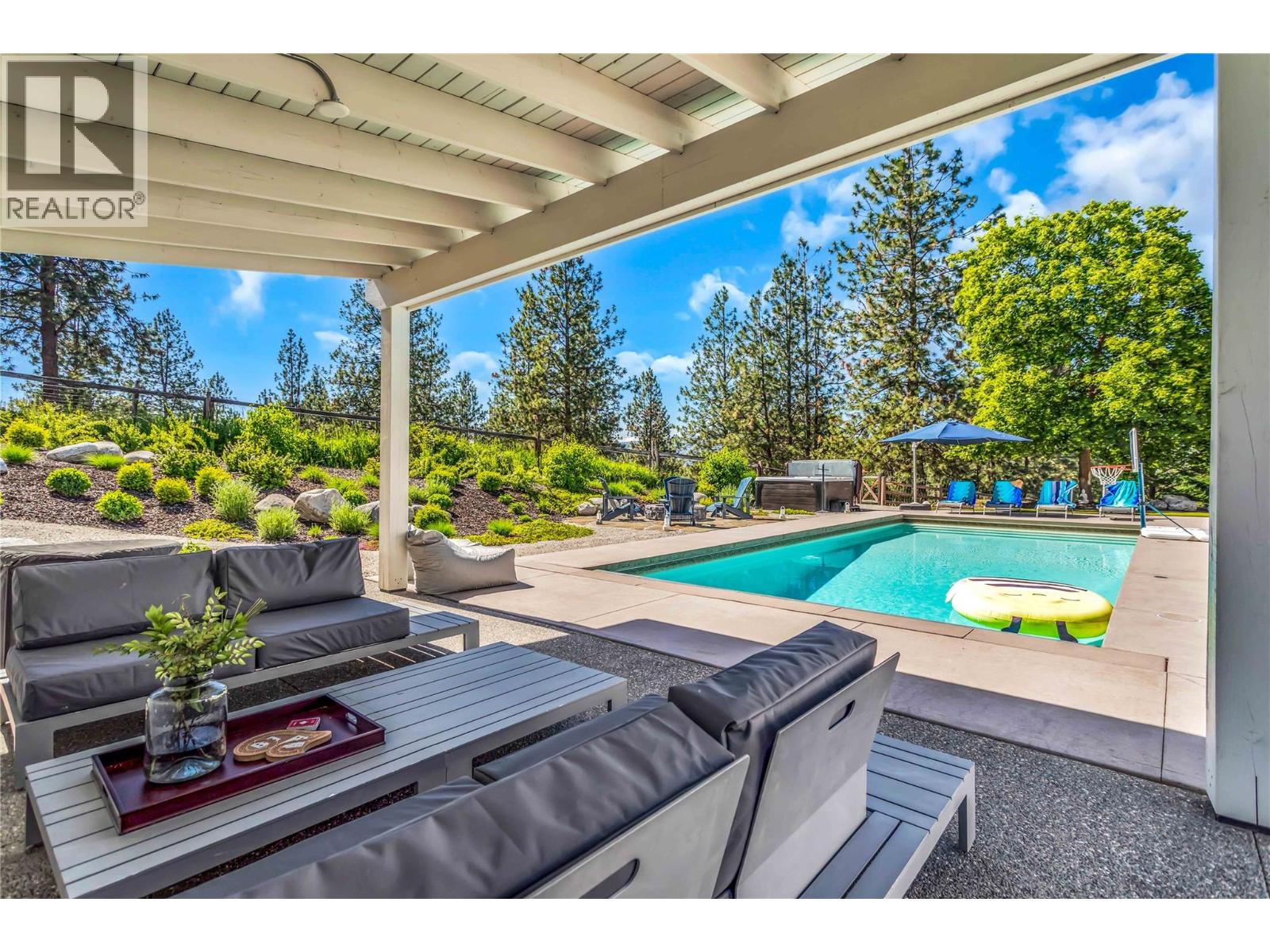 2376 Saucier Road, Kelowna