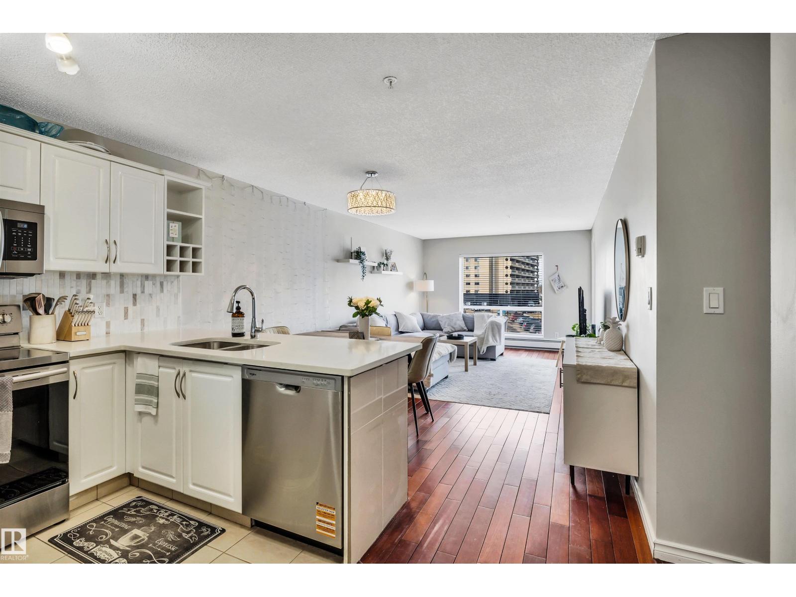 #319 17404 64 AV NW, Edmonton