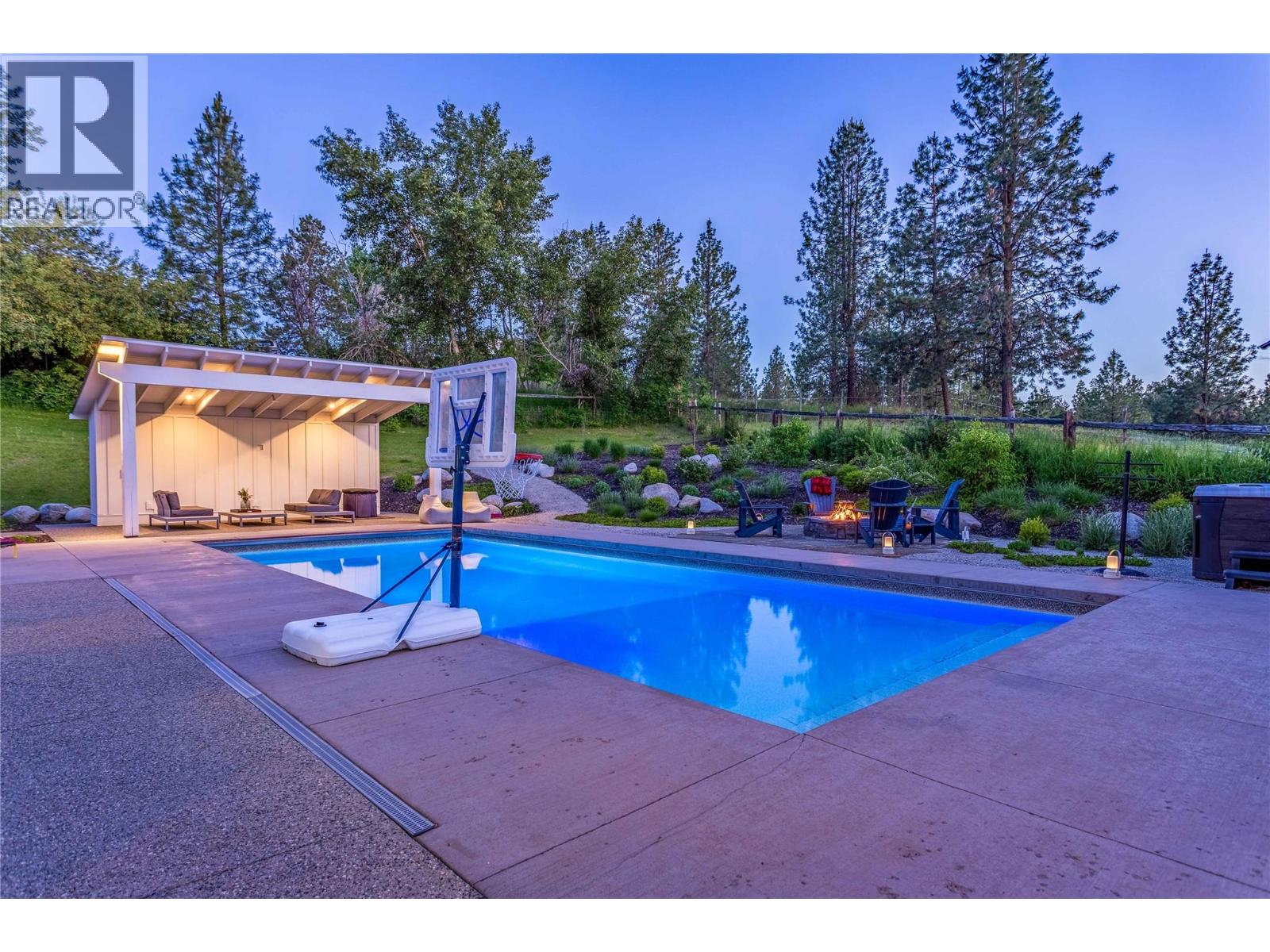 2376 Saucier Road, Kelowna