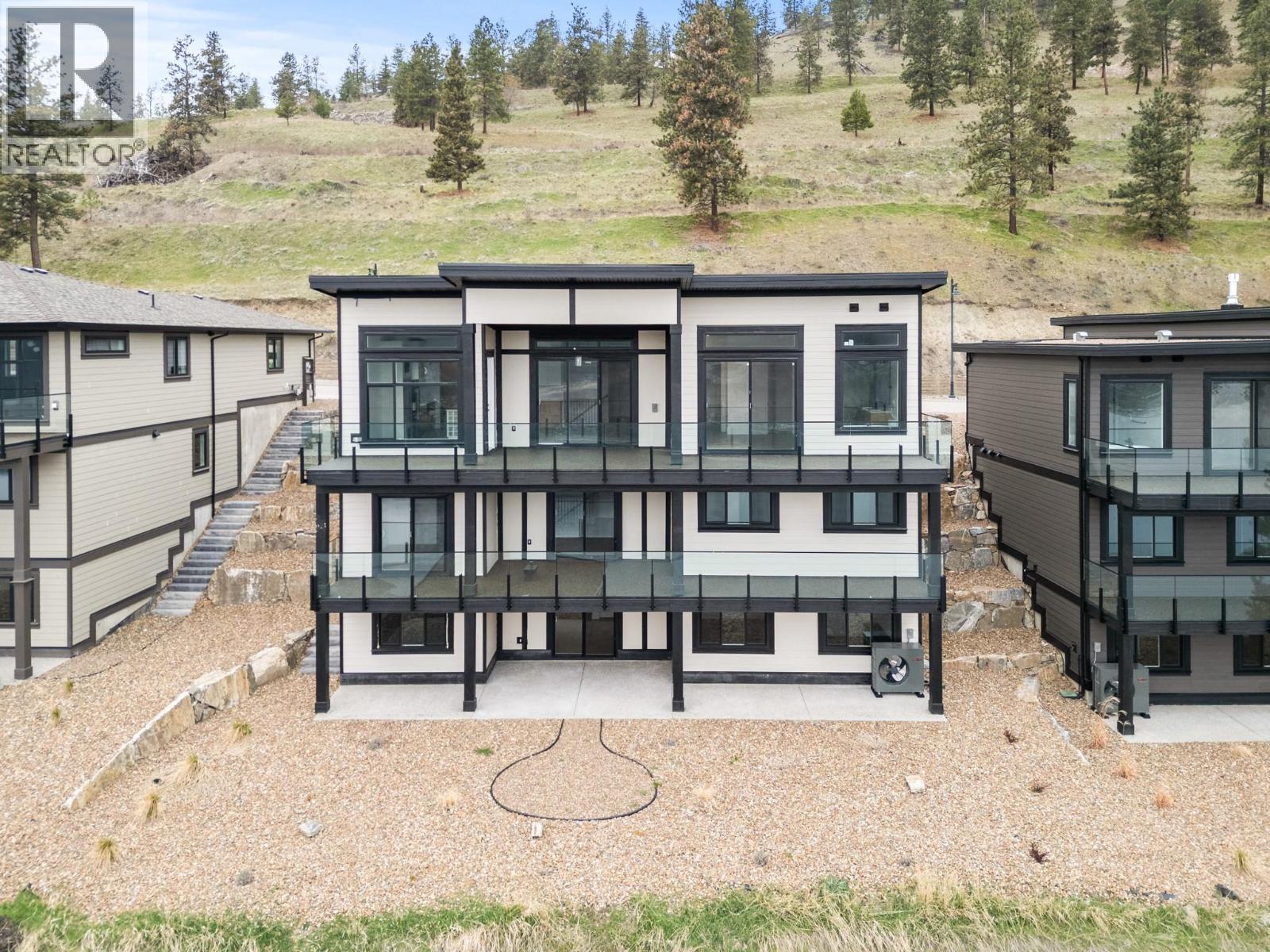 8924 TAVISTOCK ROAD - 55