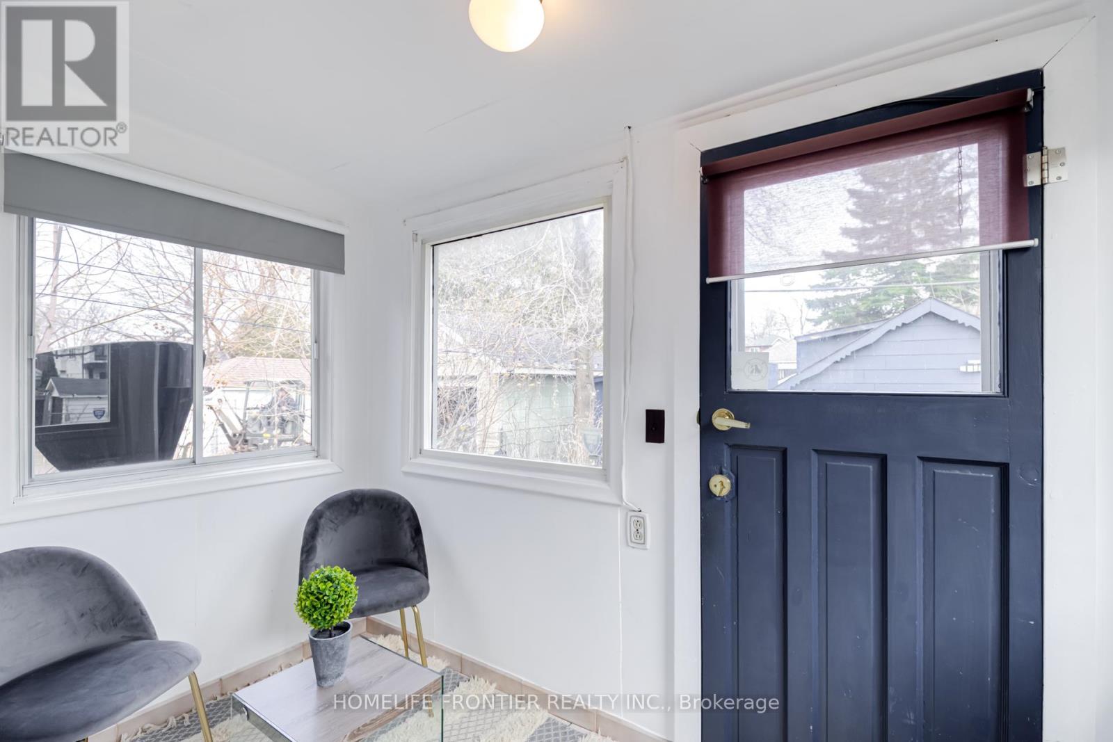 1105 GREENWOOD AVENUE - 32
