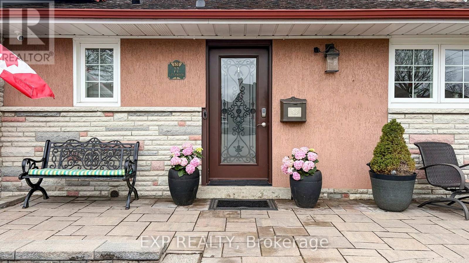 77 LETCHWORTH CRESCENT - 4