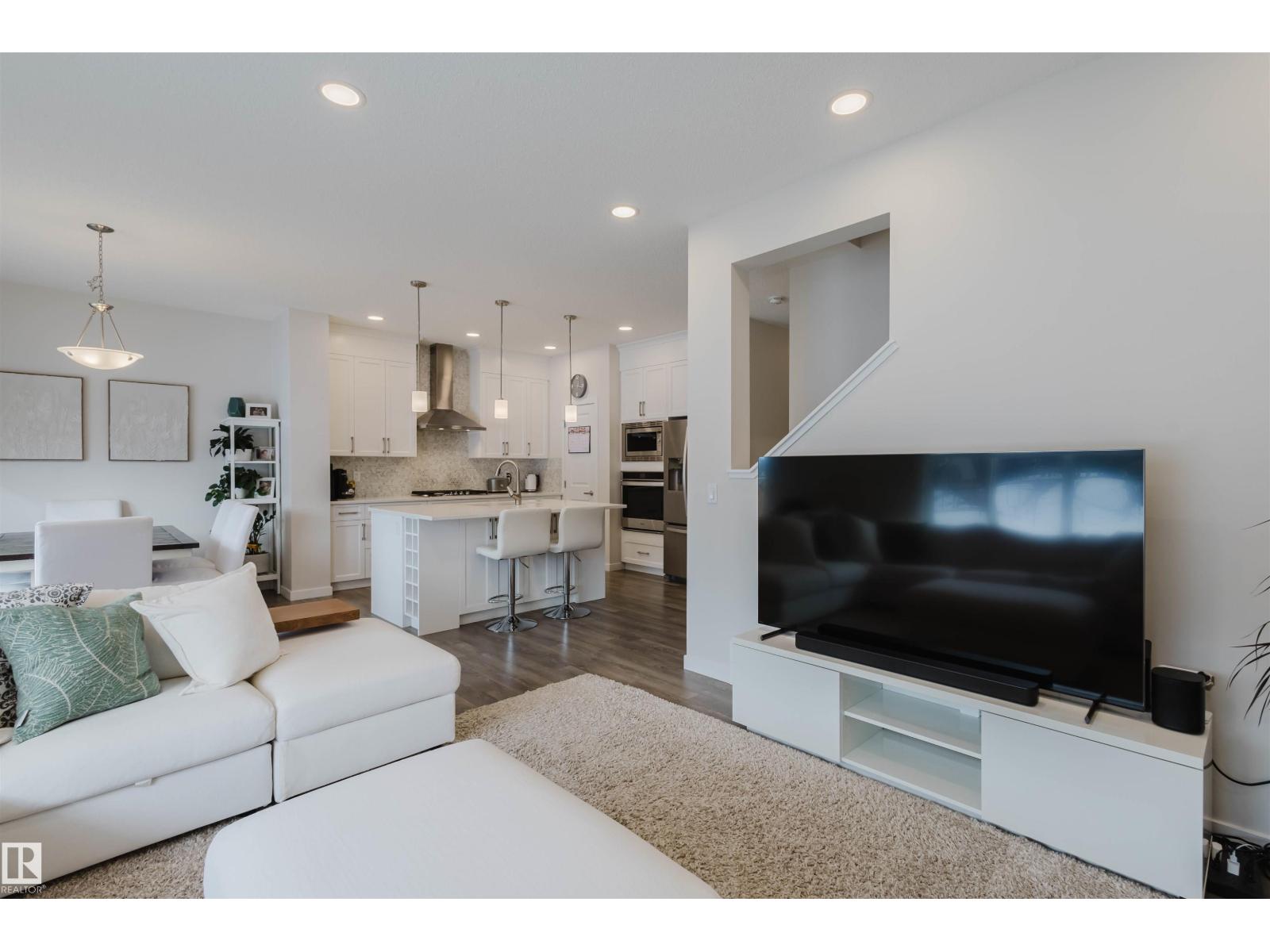 3408 CHECKNITA TC SW, Edmonton