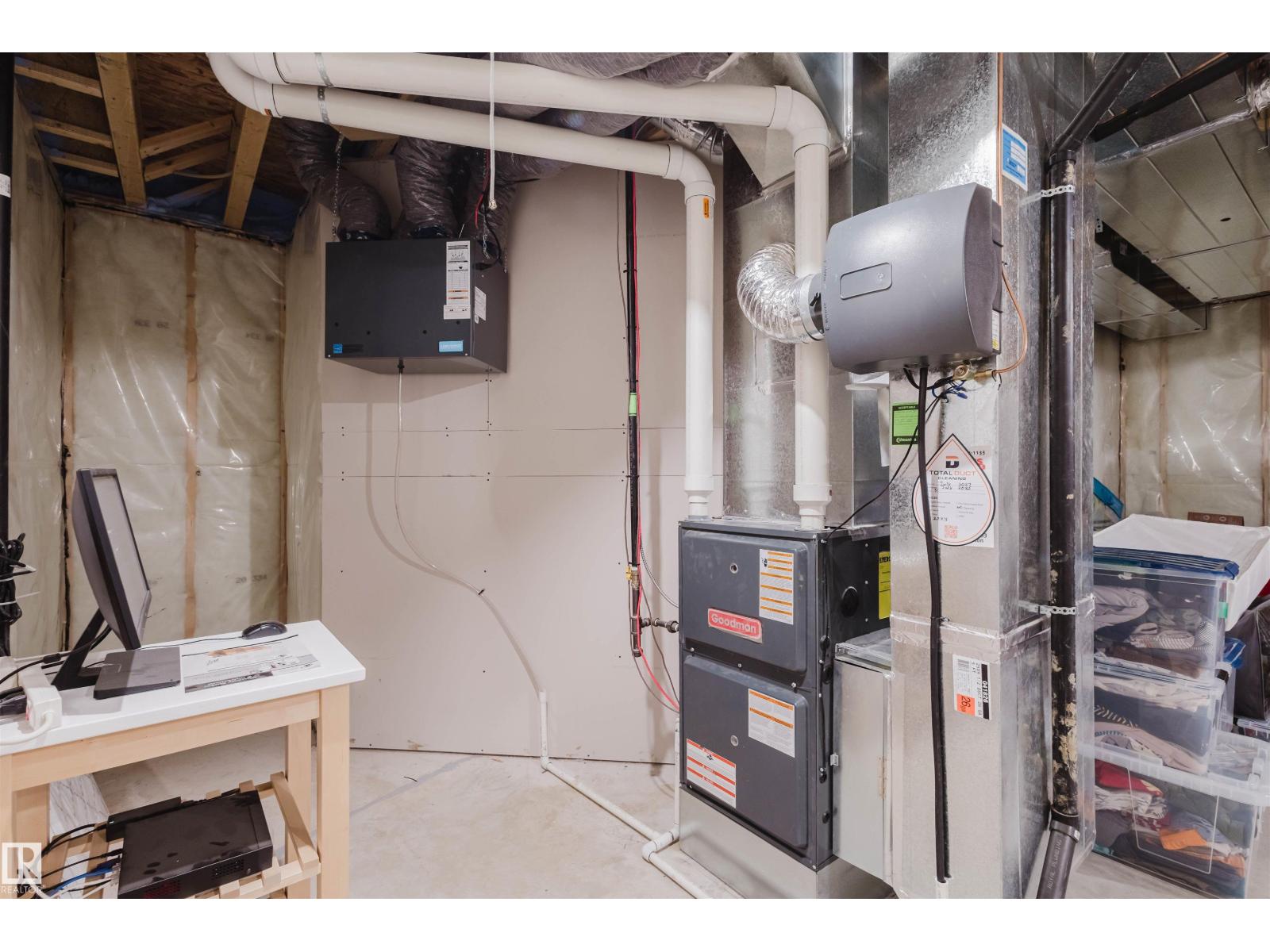 3408 CHECKNITA TC SW, Edmonton