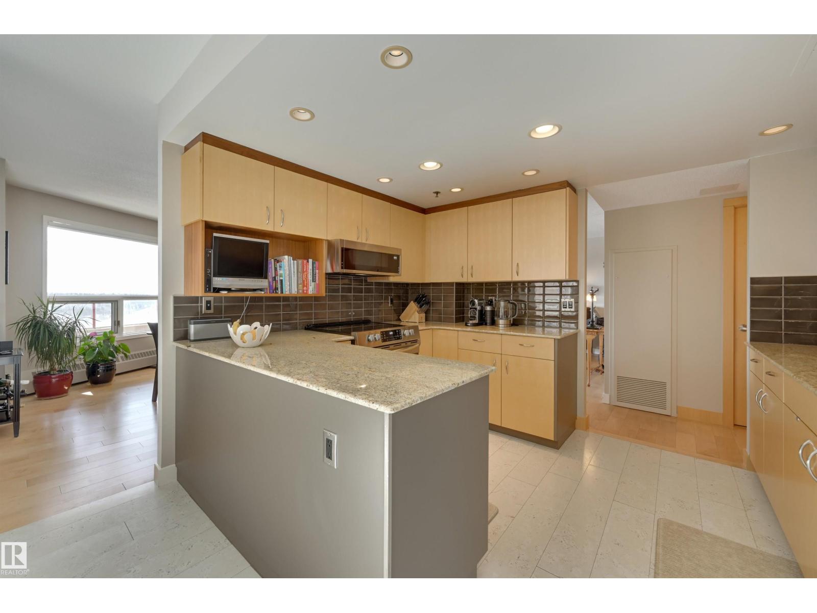 #701 12319 JASPER AV NW, Edmonton