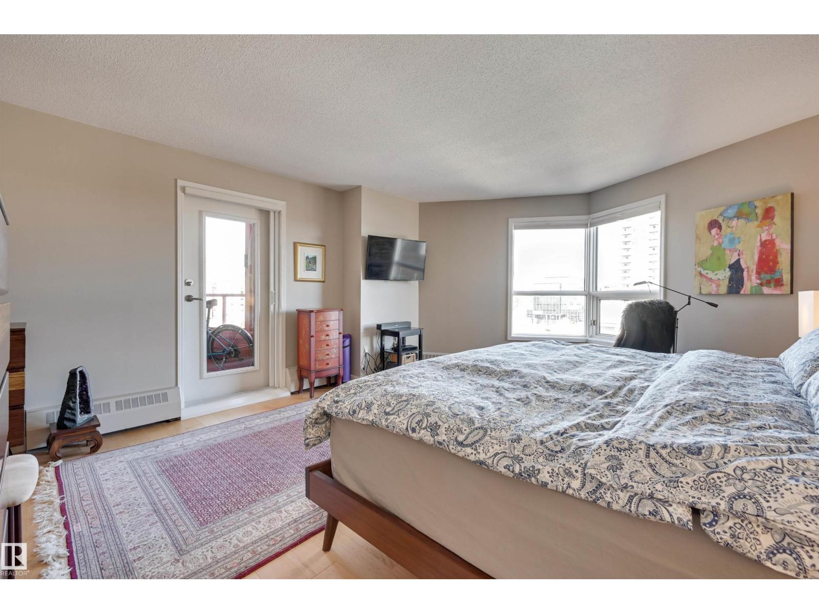 #701 12319 JASPER AV NW, Edmonton