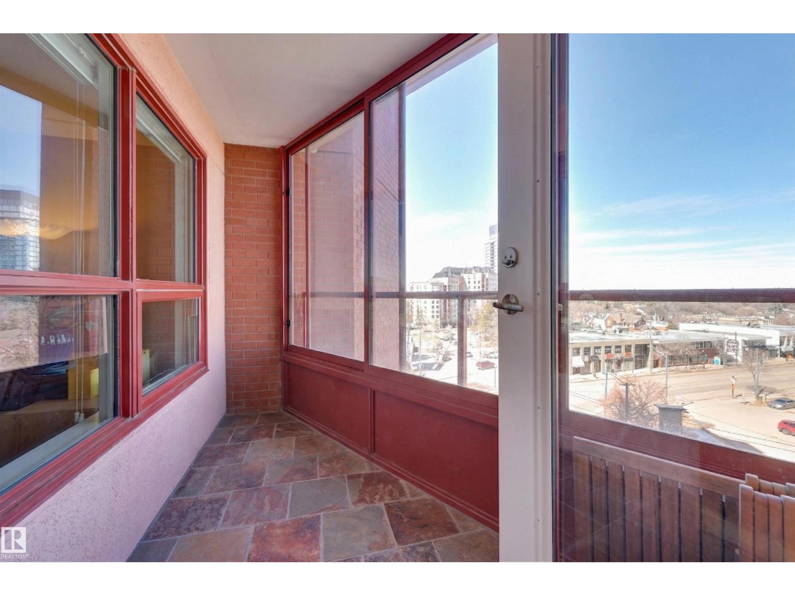 #701 12319 JASPER AV NW, Edmonton