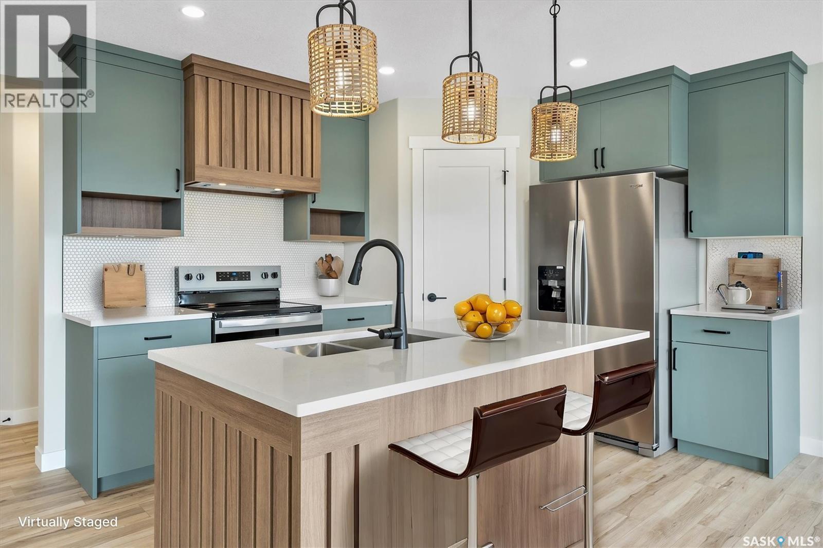 446 FORTOSKY MANOR - Image 2