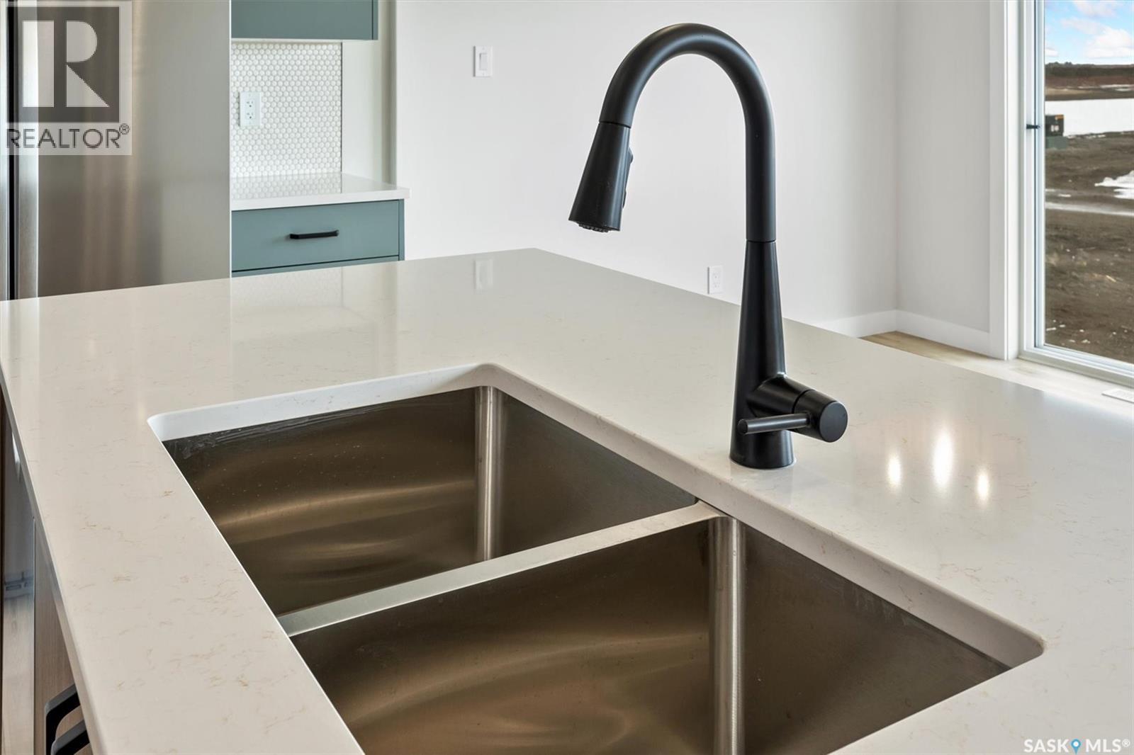 446 FORTOSKY MANOR - 9