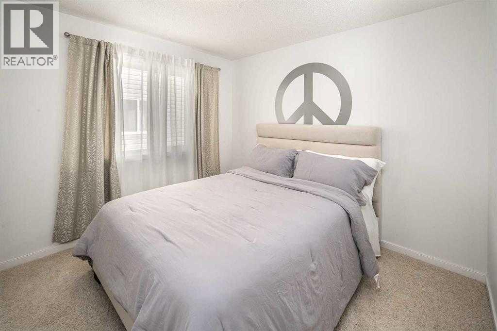 5 PANATELLA SQUARE NW - 24