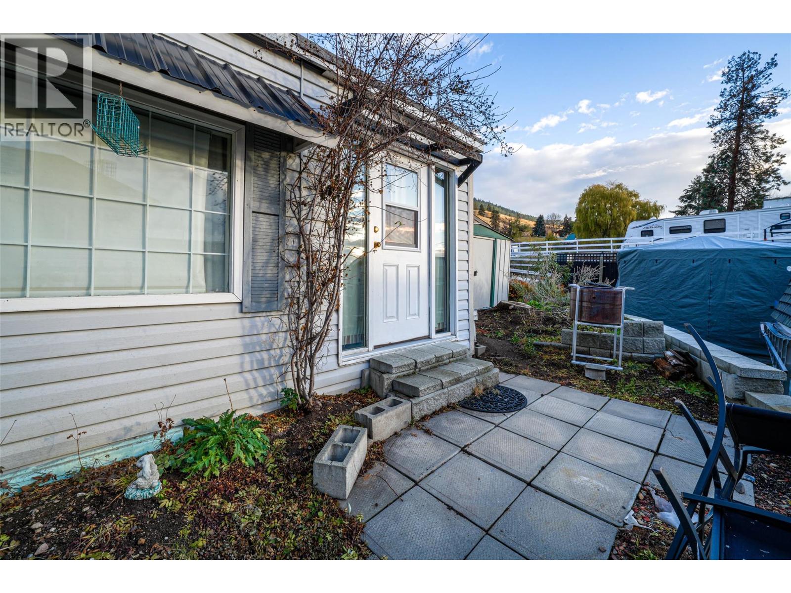 13071 Trewhitt Road E, Lake Country