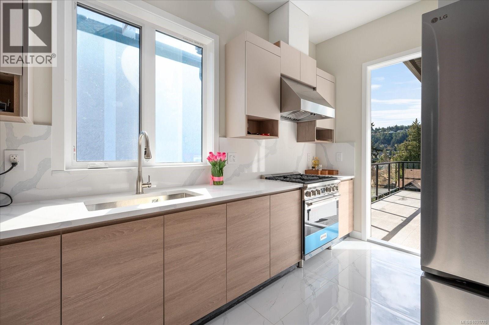 5055 BANNING CRT - 20