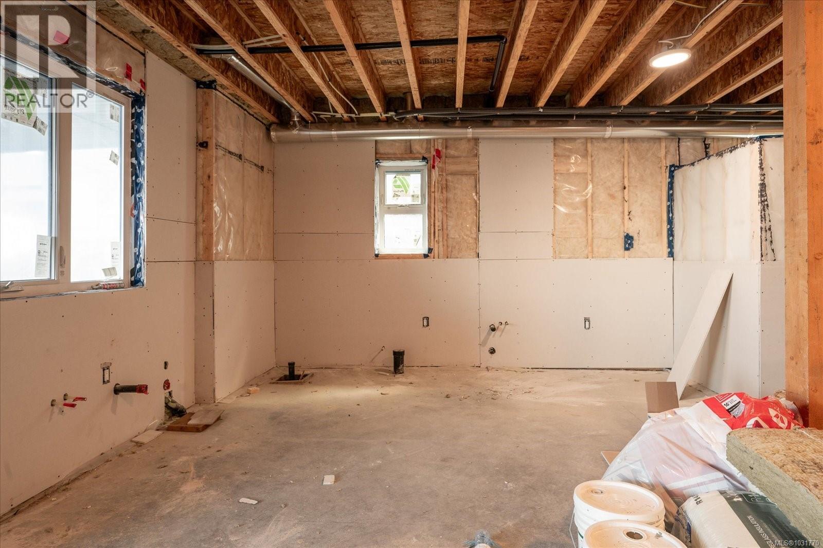 5055 BANNING CRT - 69