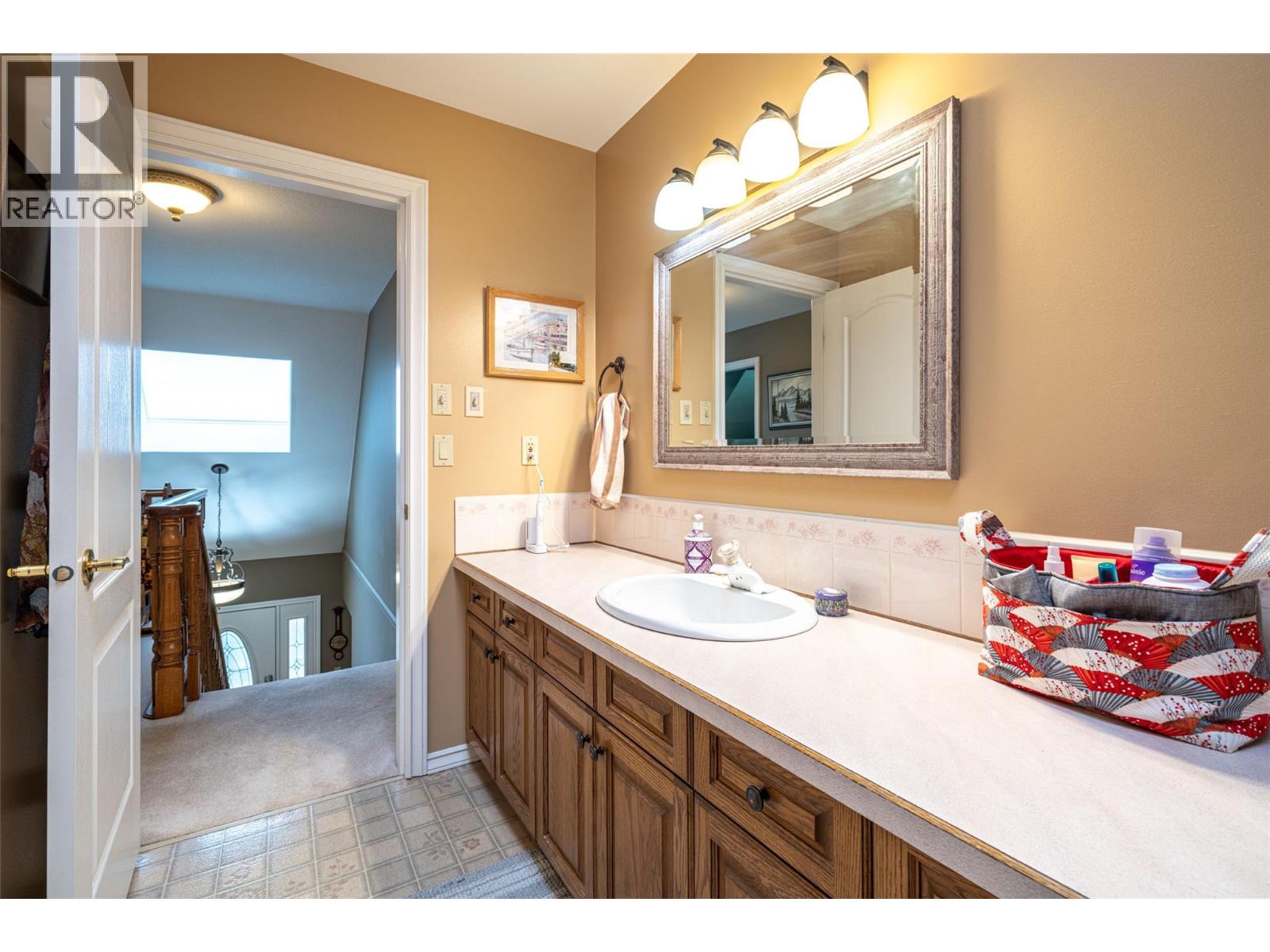 13071 Trewhitt Road E, Lake Country