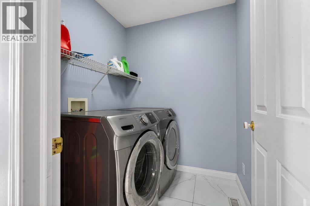 Single Family House for Sale in  San Fernando Place NE Monterey Park Calgary 