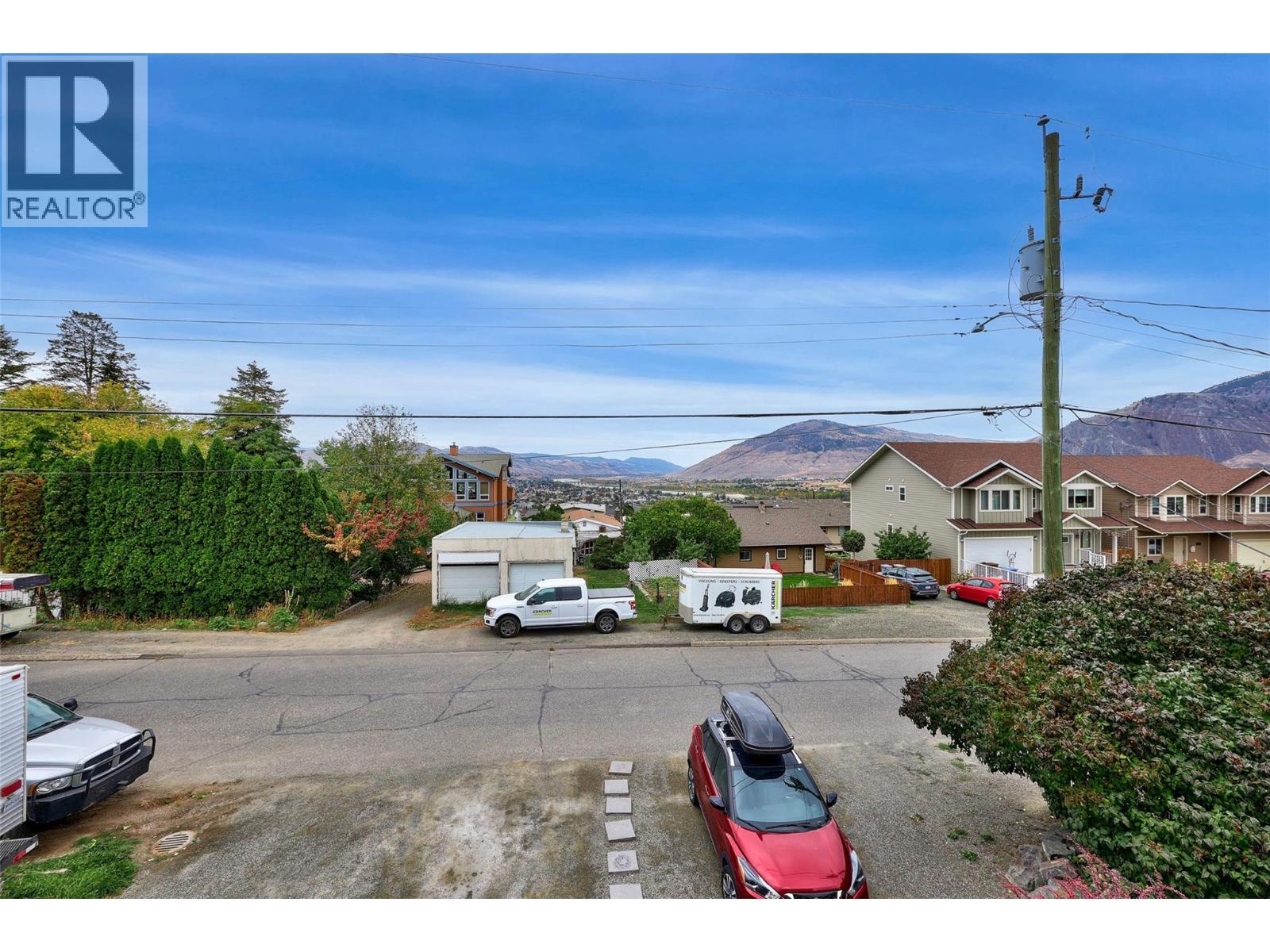 647 HEMLOCK STREET - 16