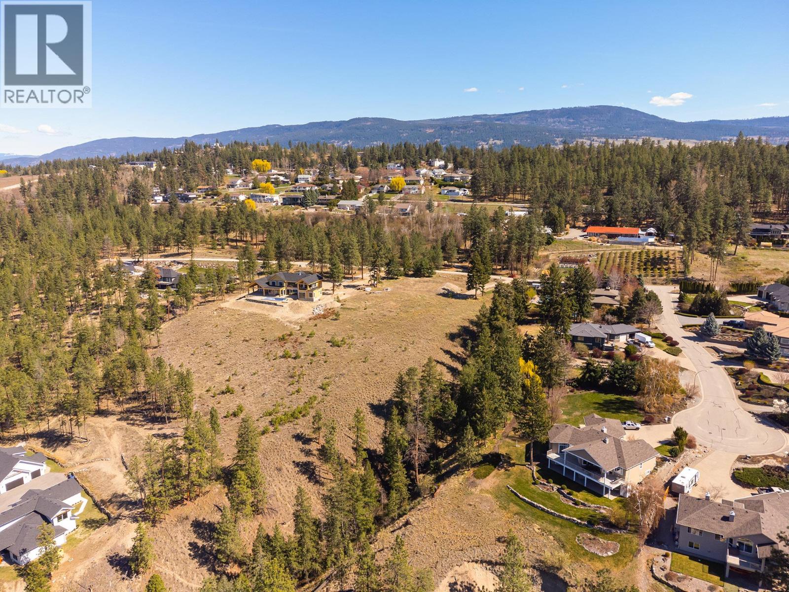 10786 Nighthawk Road, Lake Country