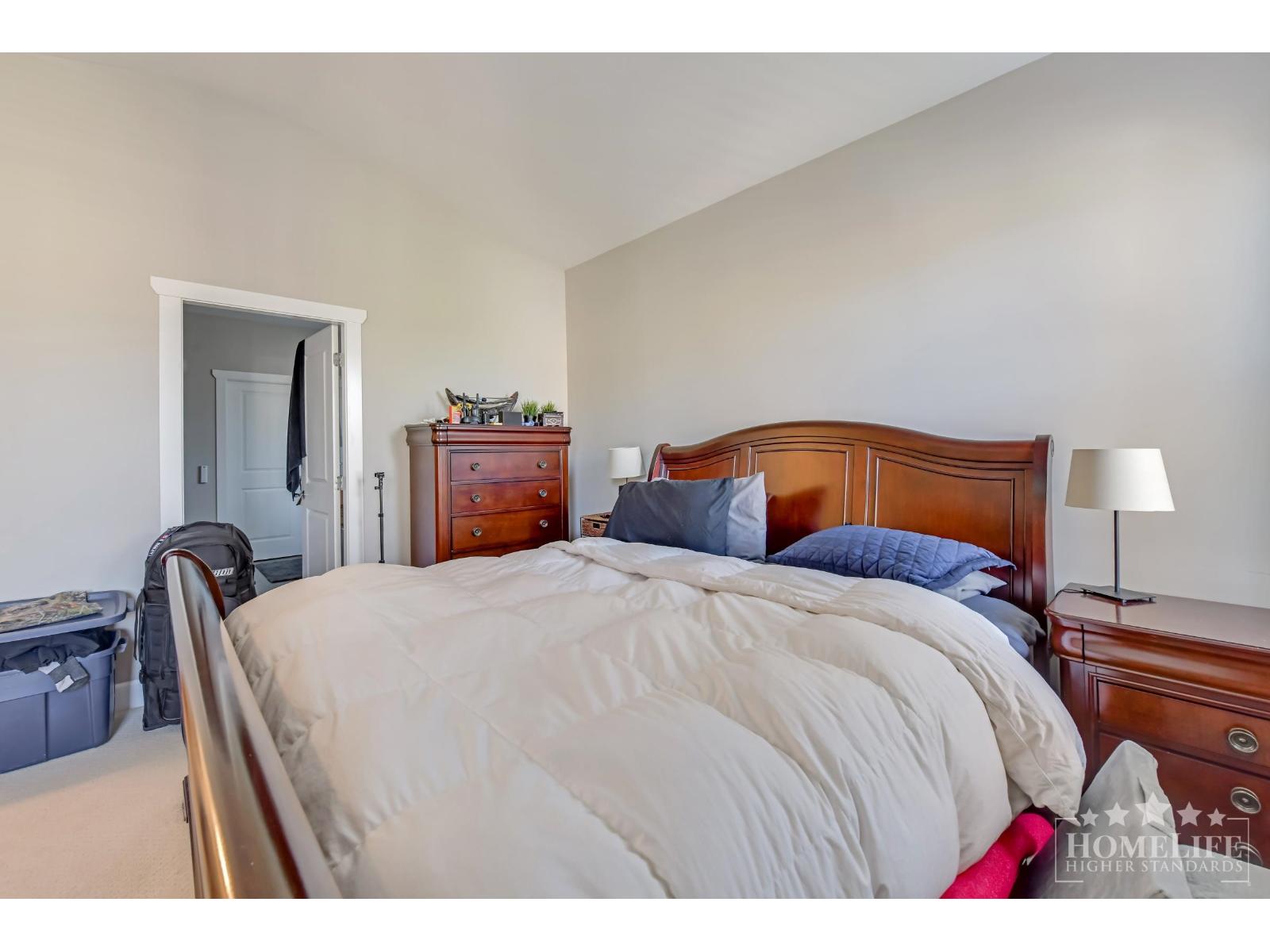 21073 78A AVENUE, Langley