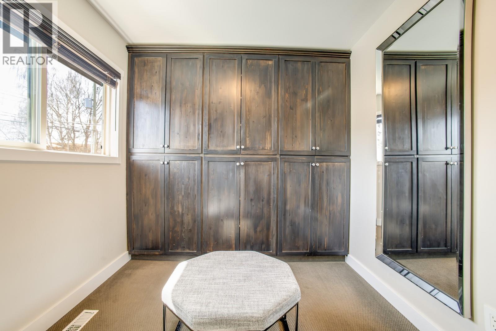 819 CADDER AVENUE - 33