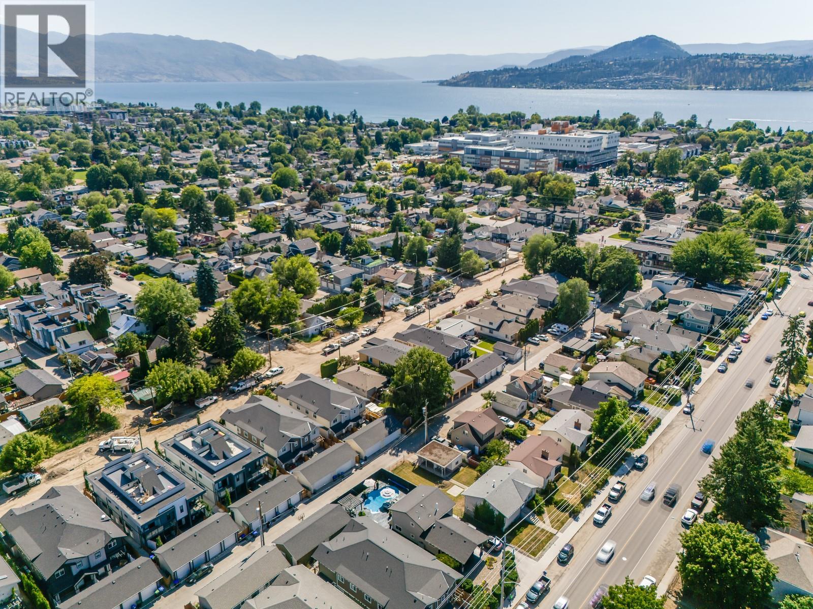 819 Cadder Avenue - 56