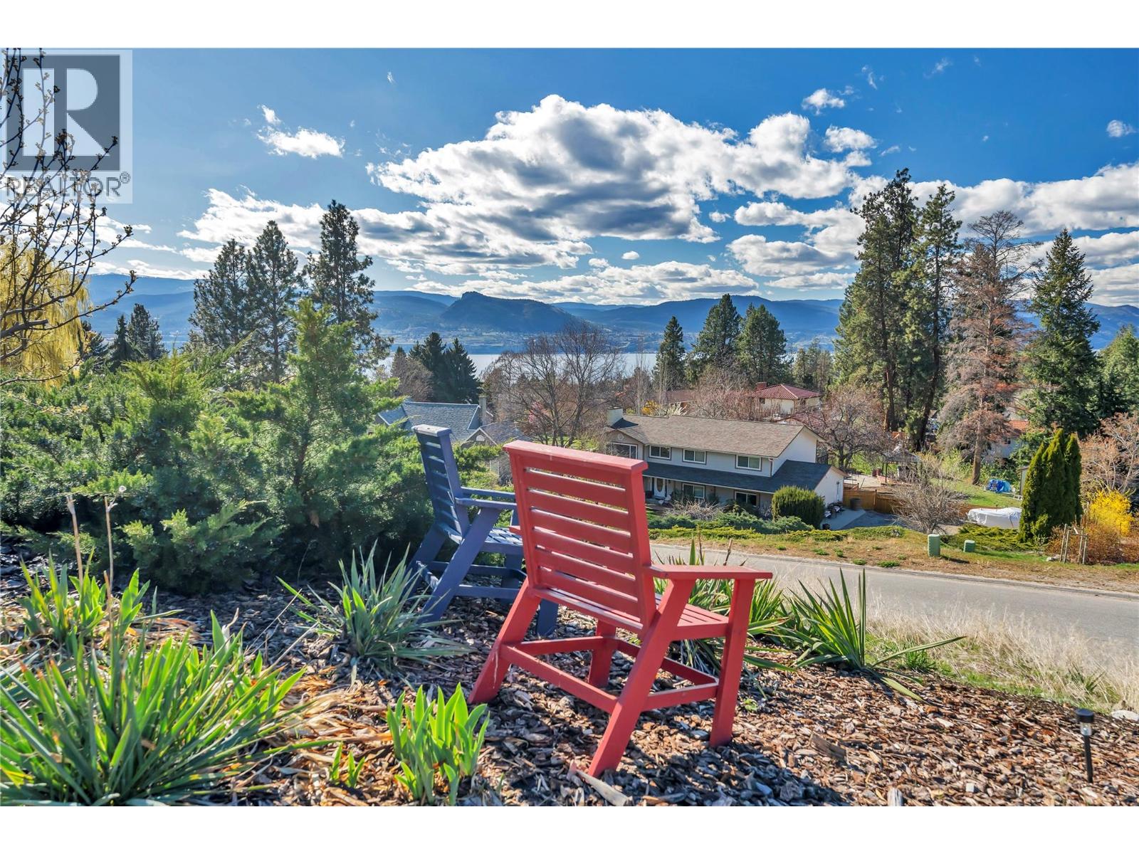 3026 Debeck Road, Naramata